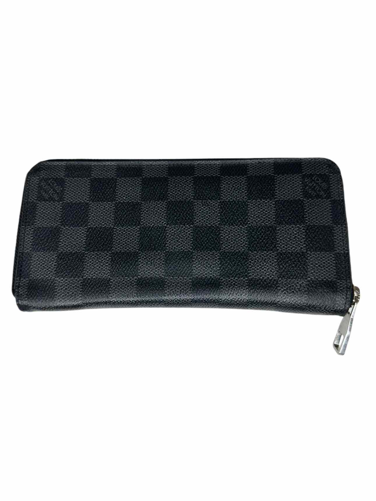 LOUIS VUITTON Black Damier Graphite Coated Canvas Wallet