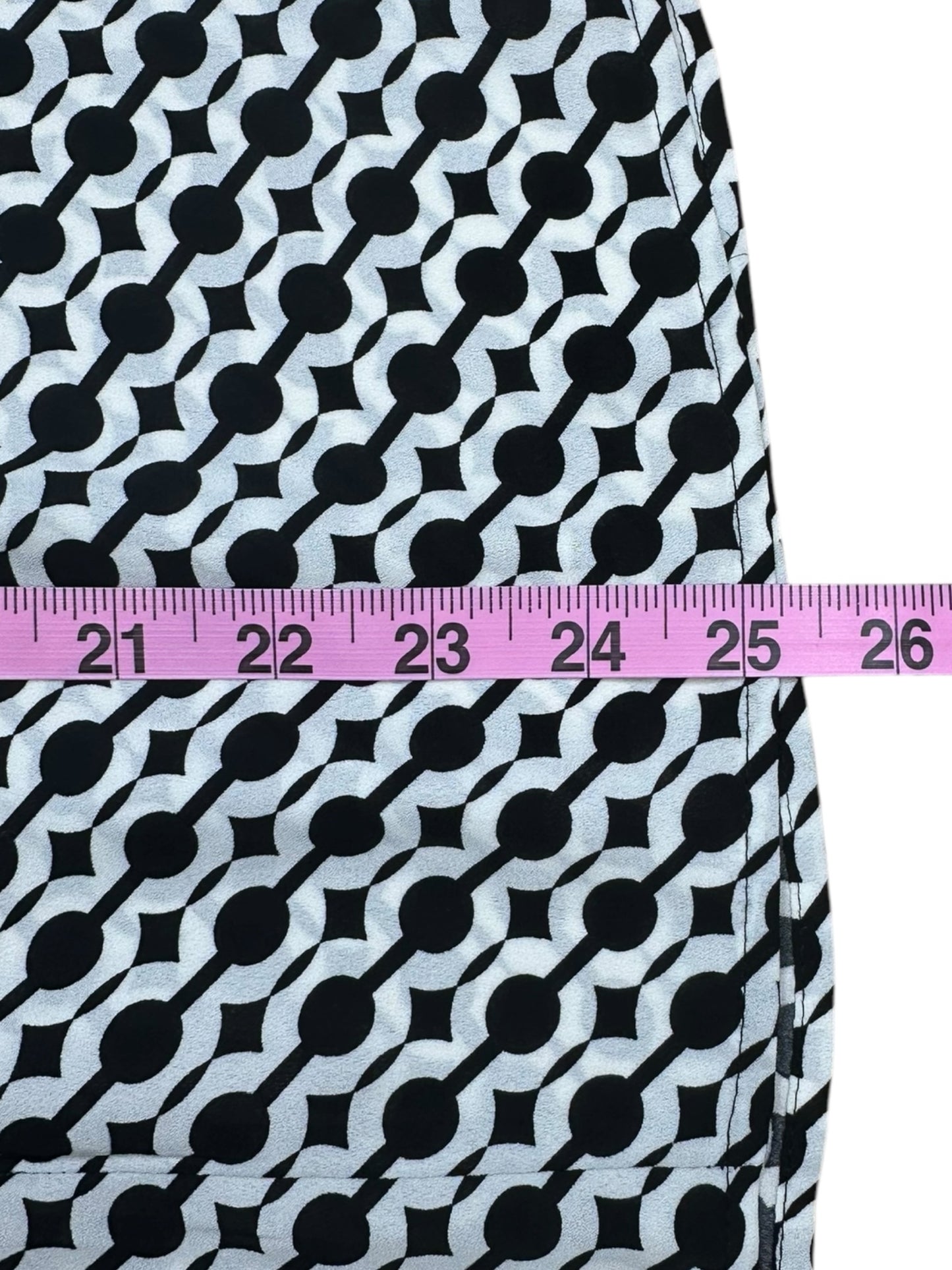 MAX STUDIO NWT Black Geo Print Blouse Size M