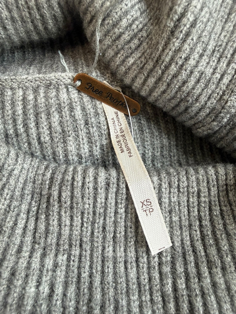 Free People Gray Turtleneck Sweater Size XS
