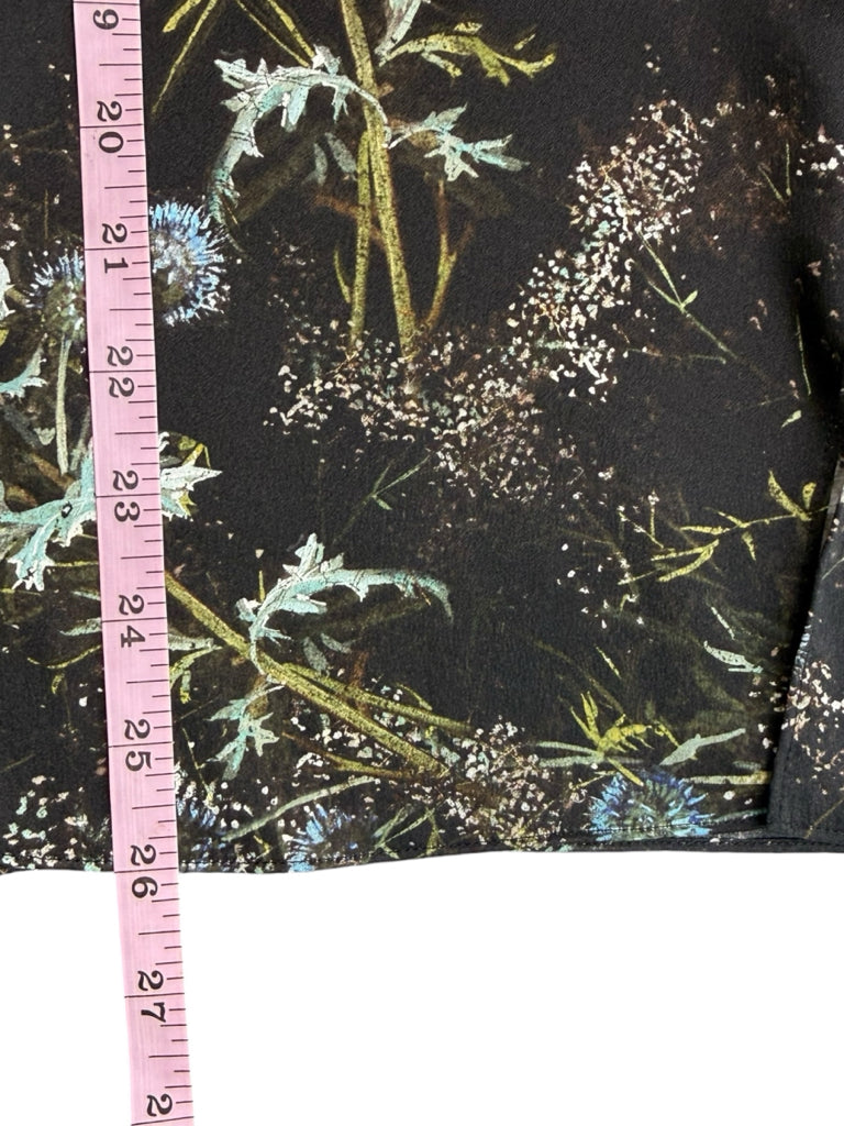 vince. Size M Blouse