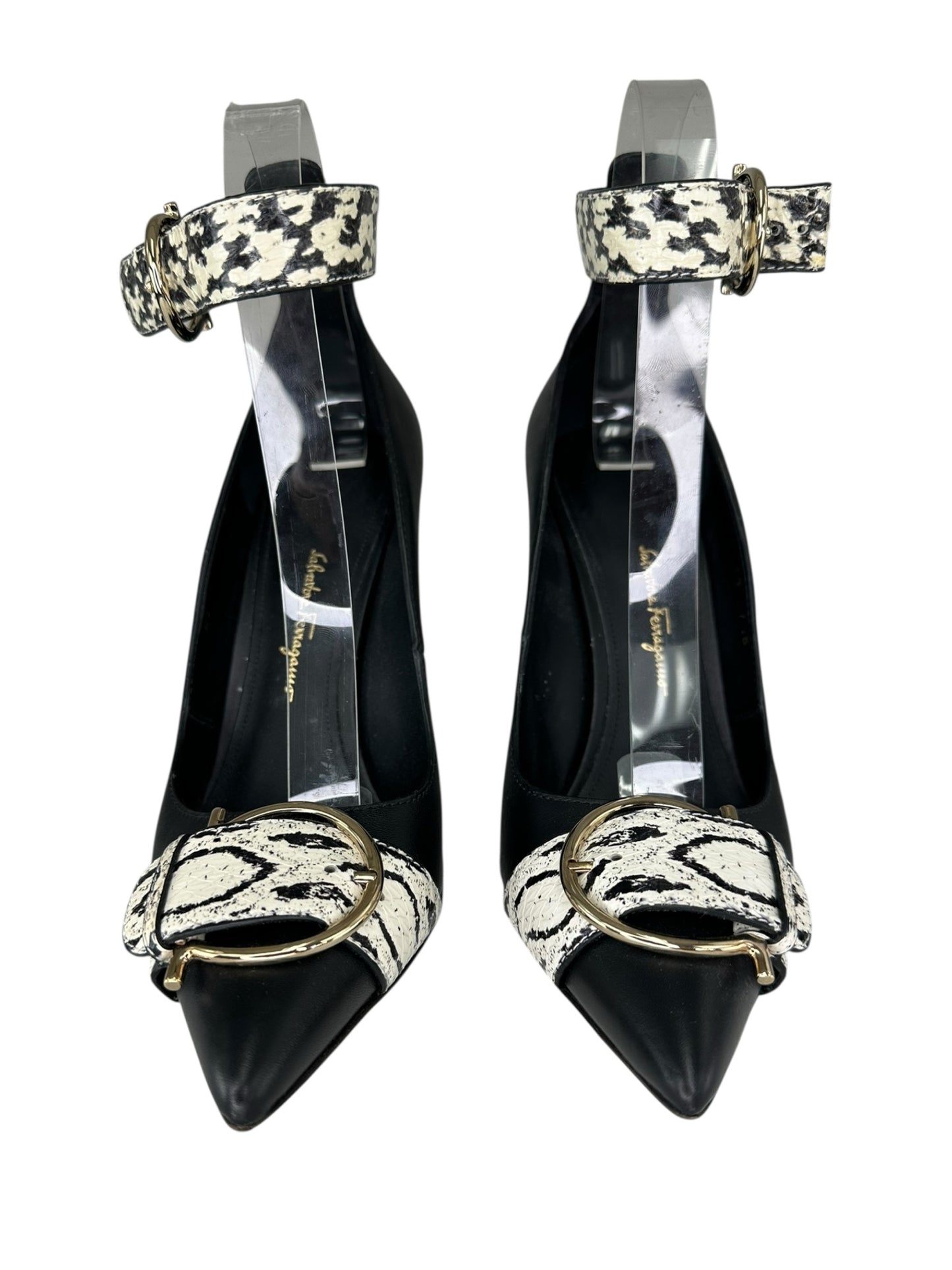 Salvatore Ferragamo Black Leather Lurano Pumps Size 7.5