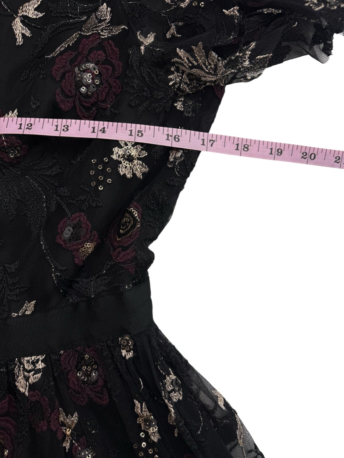 Slate and Willow Black Floral Lace Cocktail Dress Size 8
