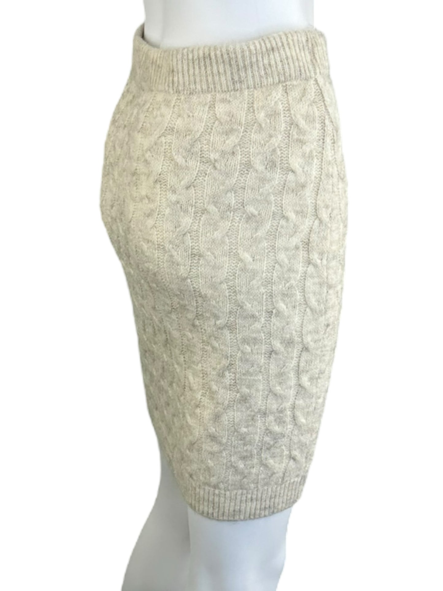 heartloom Size XS BASE 2 PC Knit Set