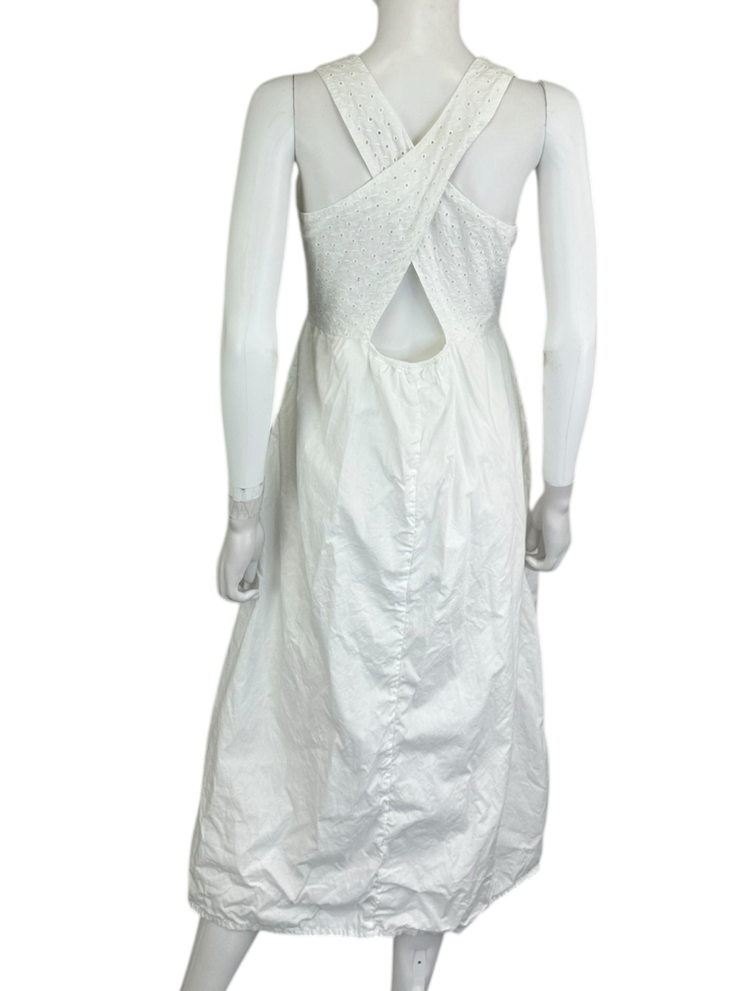 Reistor White Casual Dress Size S