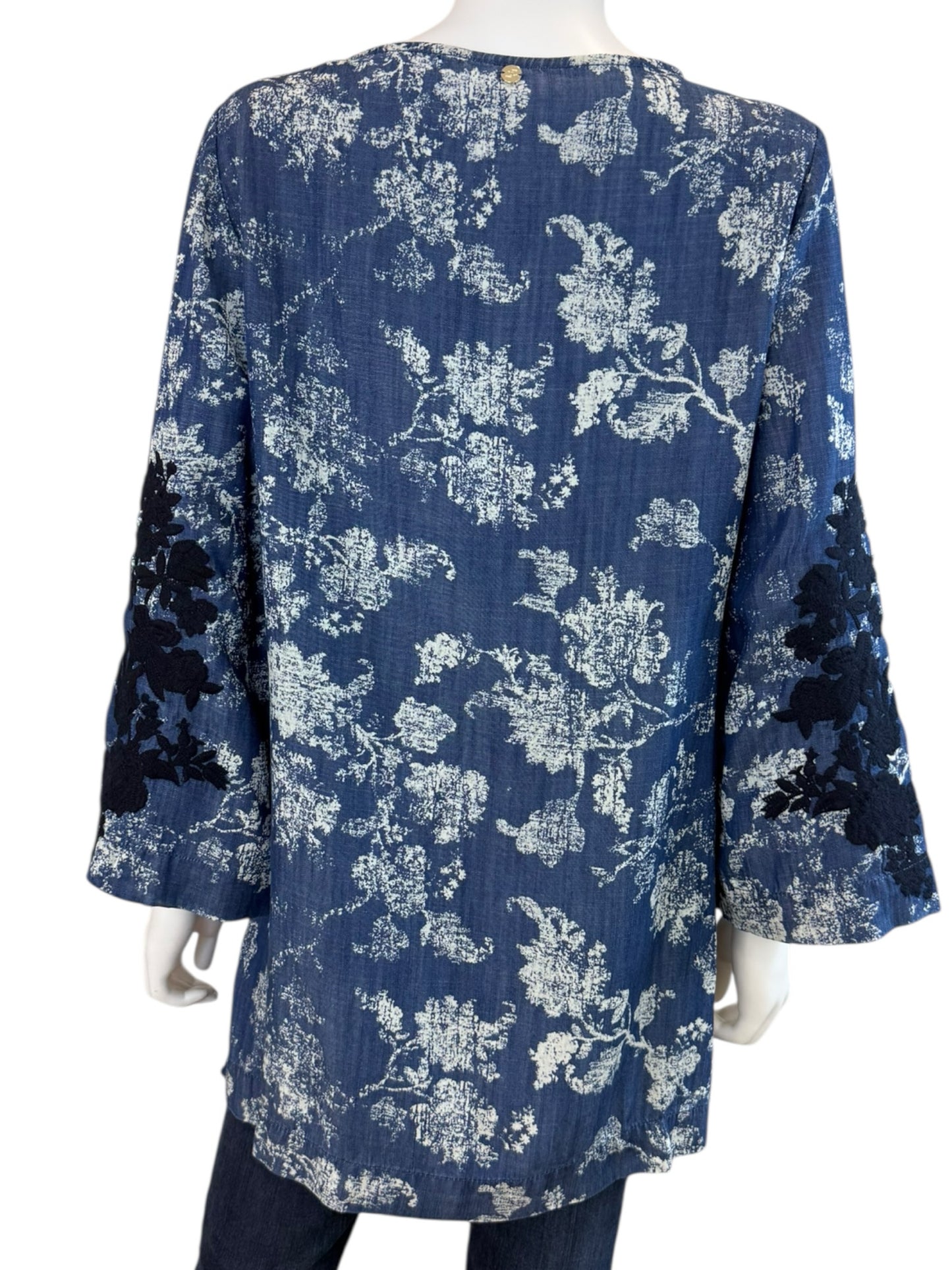 Chico's Blouse Size M