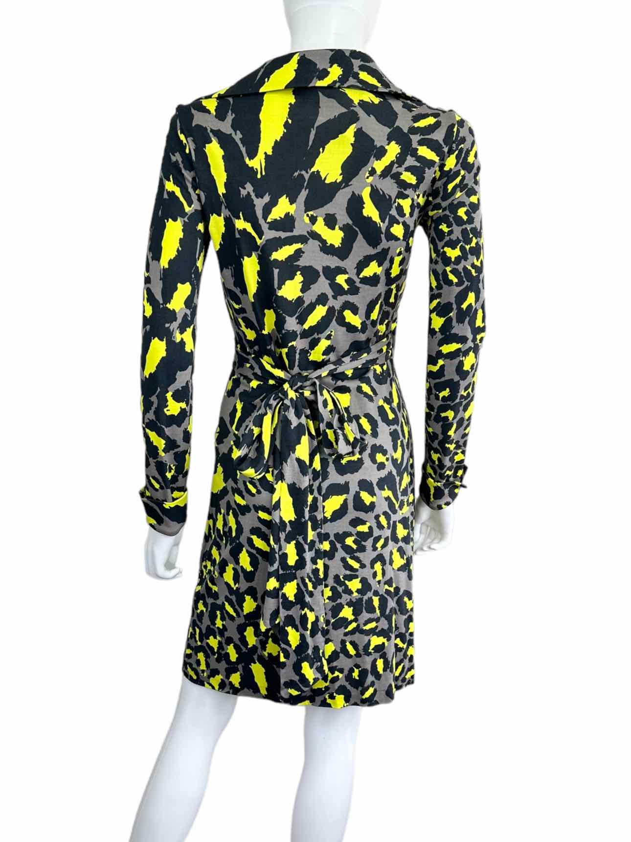 Diane Von Furstenberg Silk Wrap online Dress - 4