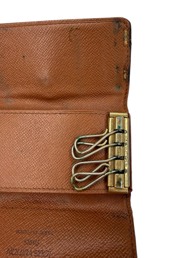 Louis Vuitton Vintage 4 Ring Keyholder