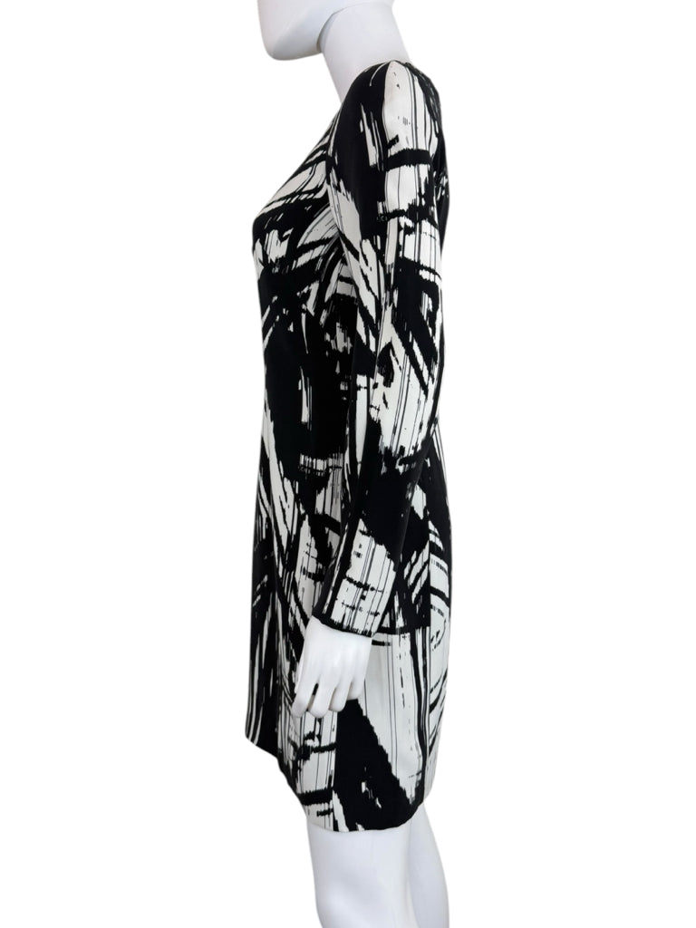 KAUFMAN FRANCO 100% Silk Black Abstract Print Shift Dress Size 2