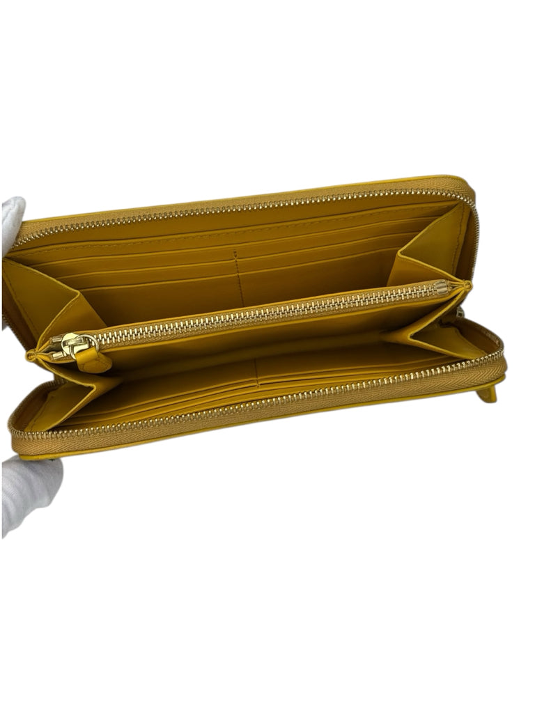 BURBERRY Peony Rose Printed Haymarket Check Continental Wallet