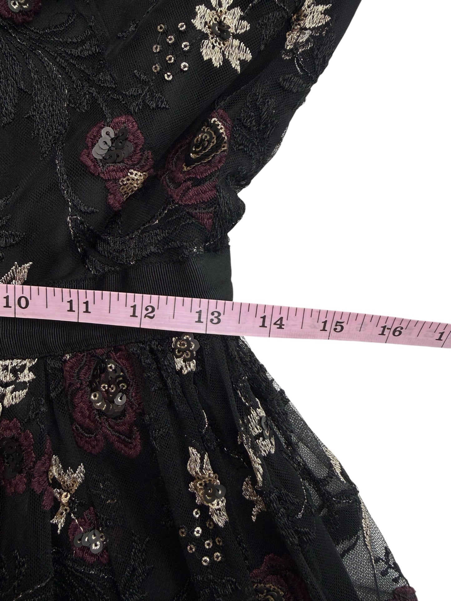 Slate and Willow Black Floral Lace Cocktail Dress Size 8
