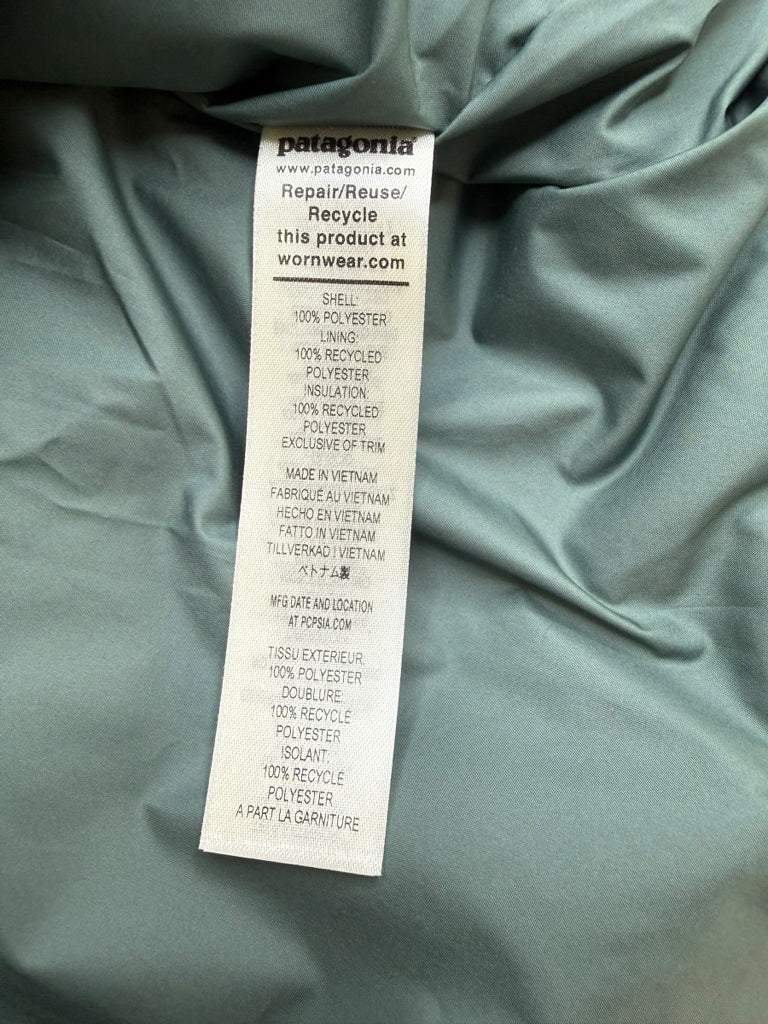 Patagonia NWT Green Lost Canyon Quilted Puffer Vest Size S