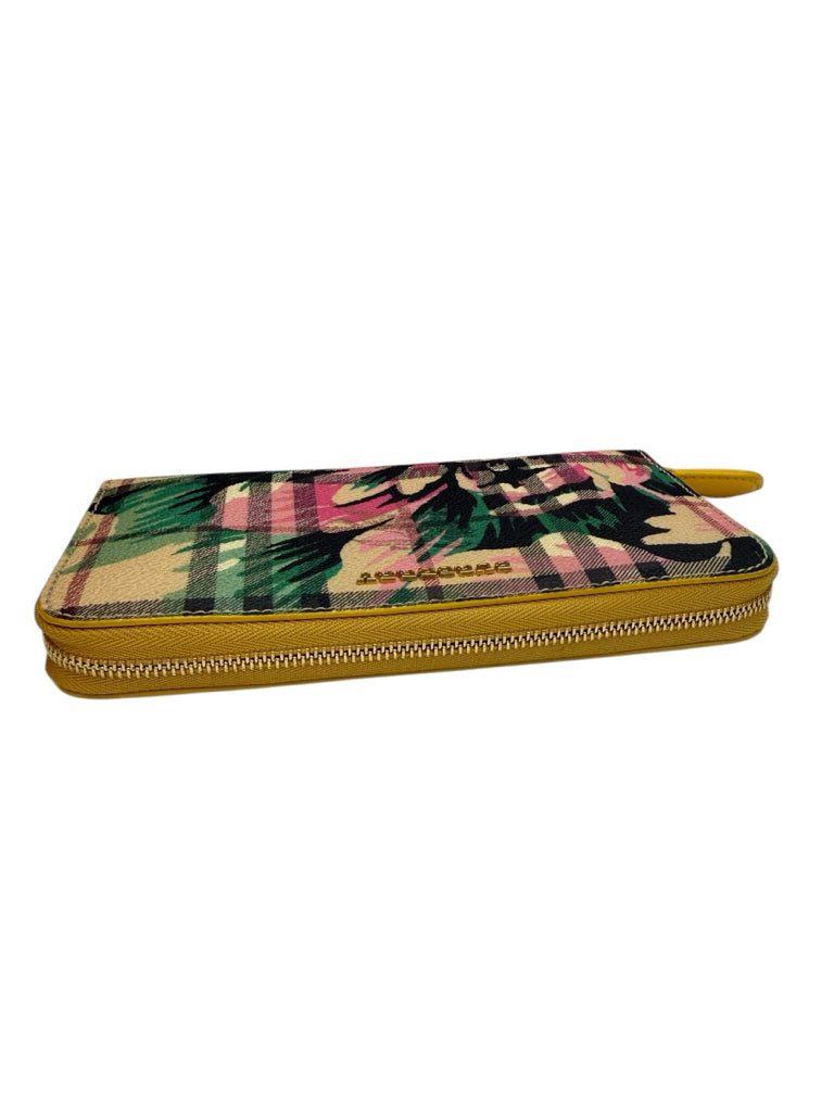 BURBERRY Peony Rose Printed Haymarket Check Continental Wallet