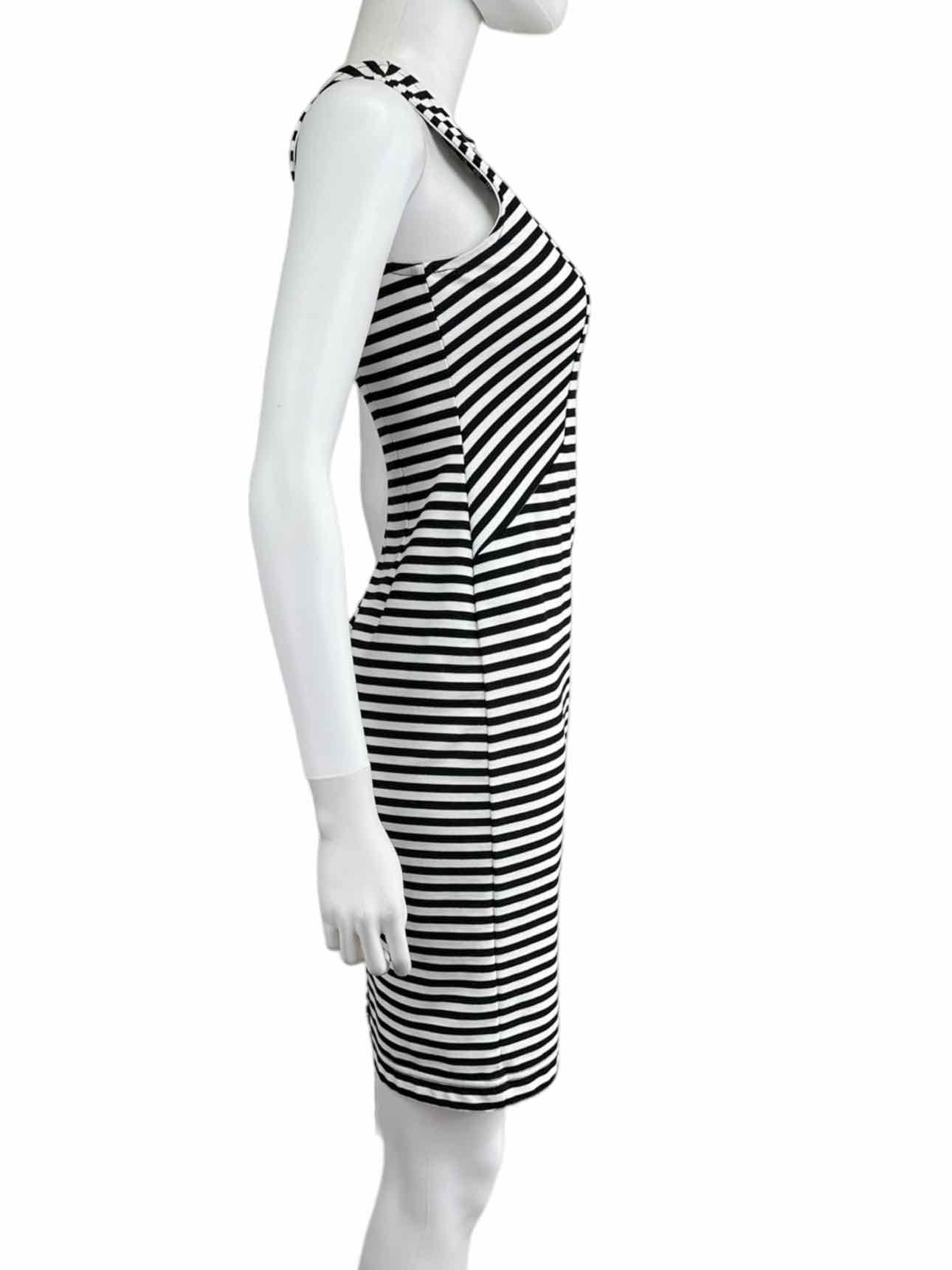 BANANA REPUBLIC Black Striped Dress Size 0P