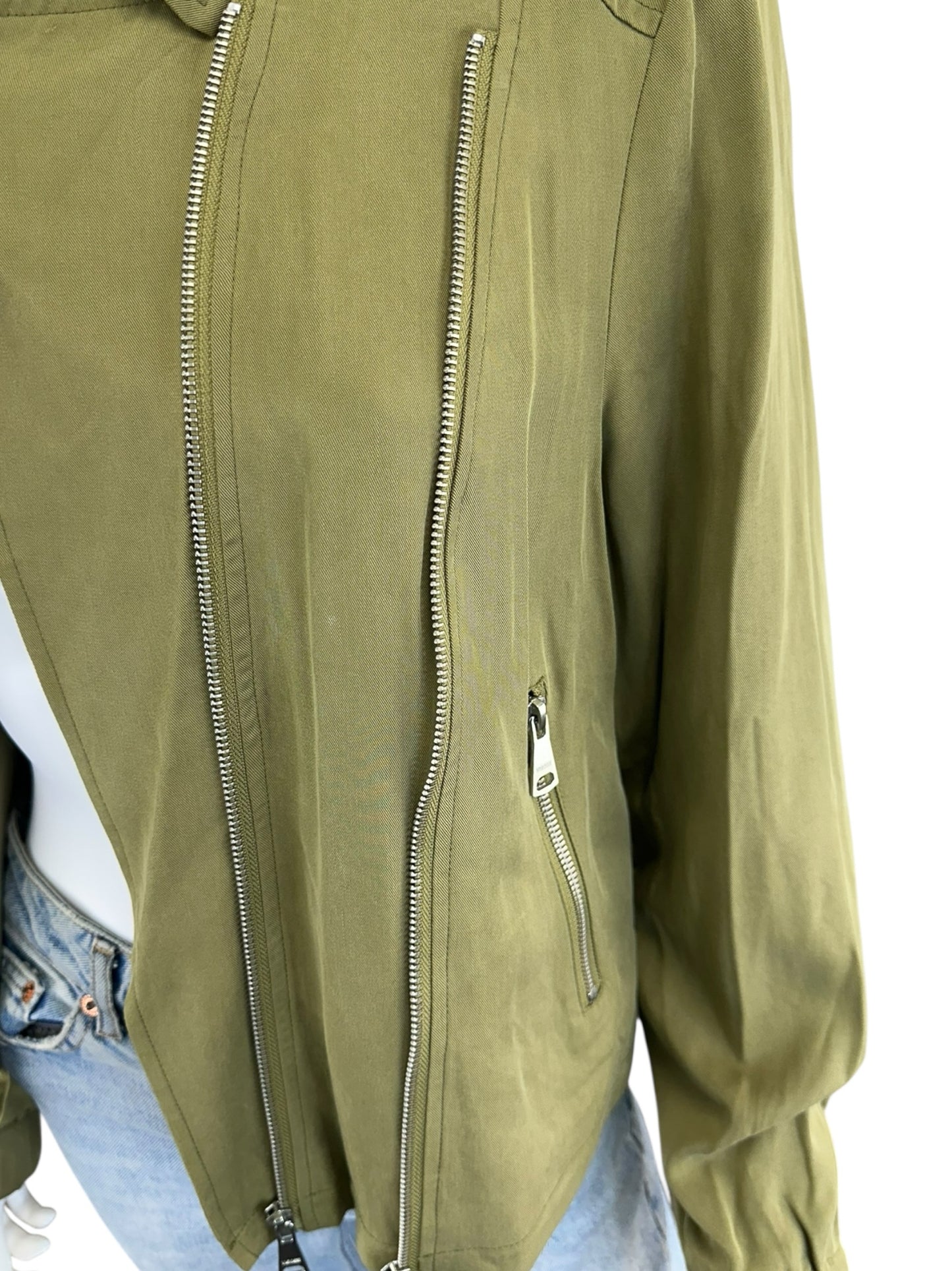 VIGOSS NWT Green Asymmetrical Zip Jacket Size L