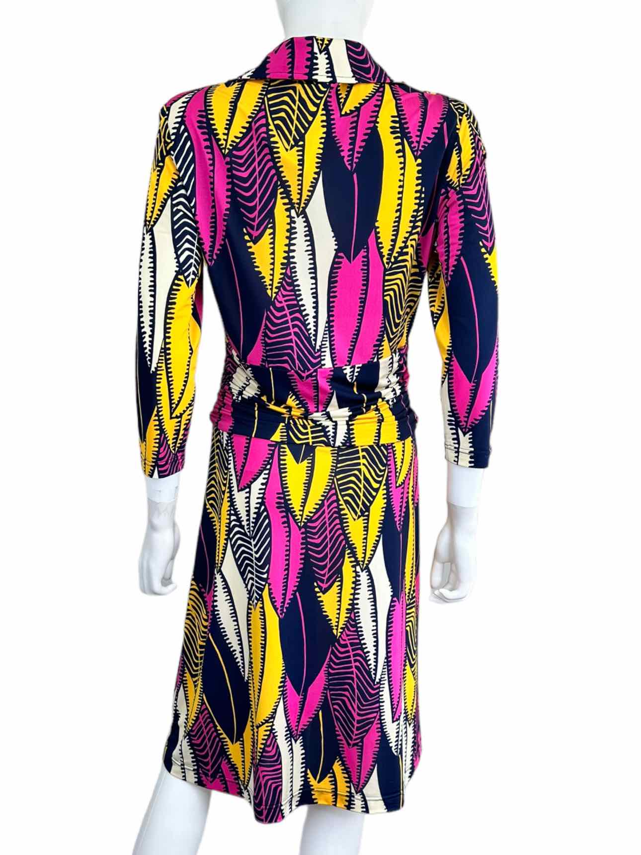 ETCETERA Feather Print Wrap Dress Size 6