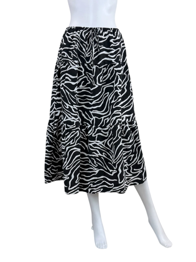 Rails Black Zebra Evy One Shoulder Cropped Top & Skirt Size XS