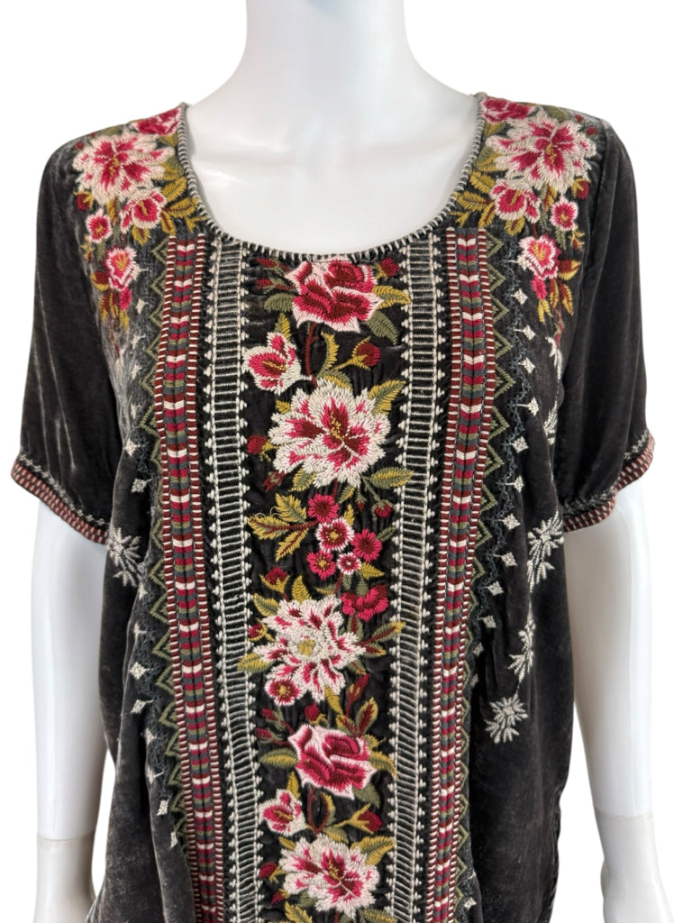 Johnny Was Gray Velvet Floral Embroidered Blouse Size S