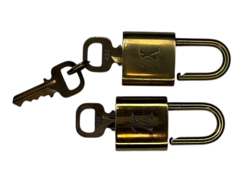 Louis Vuitton Damier Azur Speedy Bandouliere 30