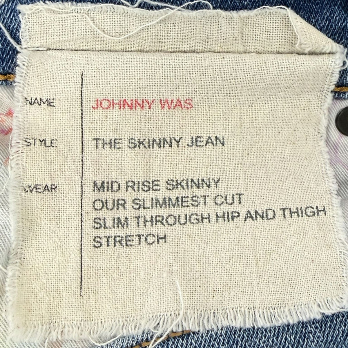 Johnny Was Light Wash Floral Embroidered Jeans Size 28