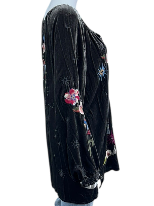 Johnny Was Gray Velvet Embroidered Blouse Size L