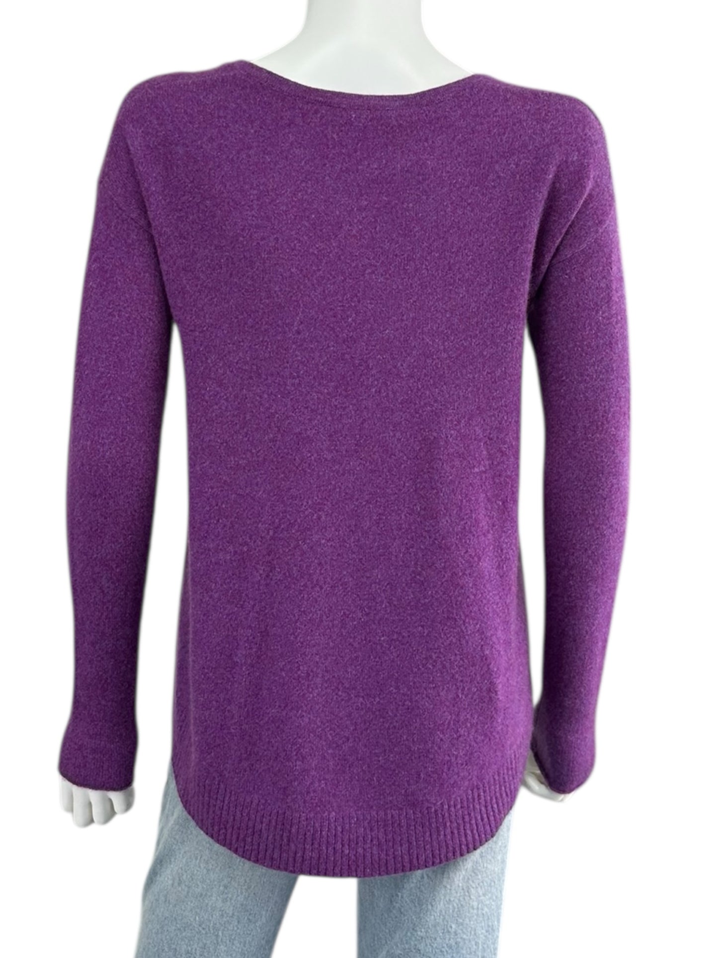 WHITE + WARREN Size XS Sweater