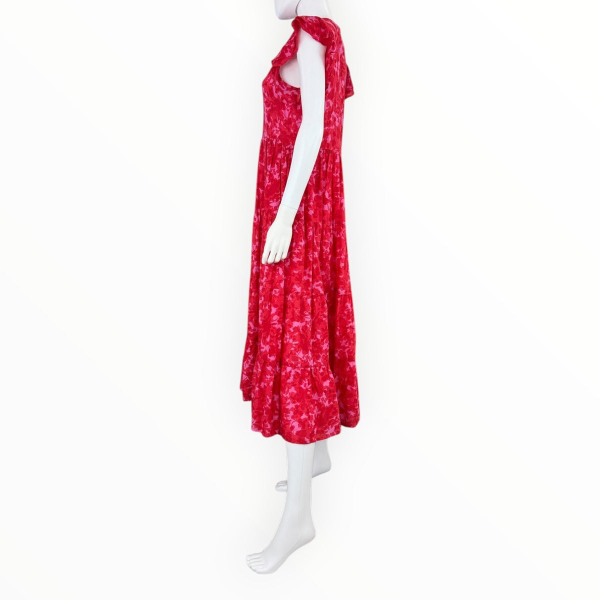 Karlie Red Floral Maxi Dress With Flutter Sleeves And Tiered Skirt Size S