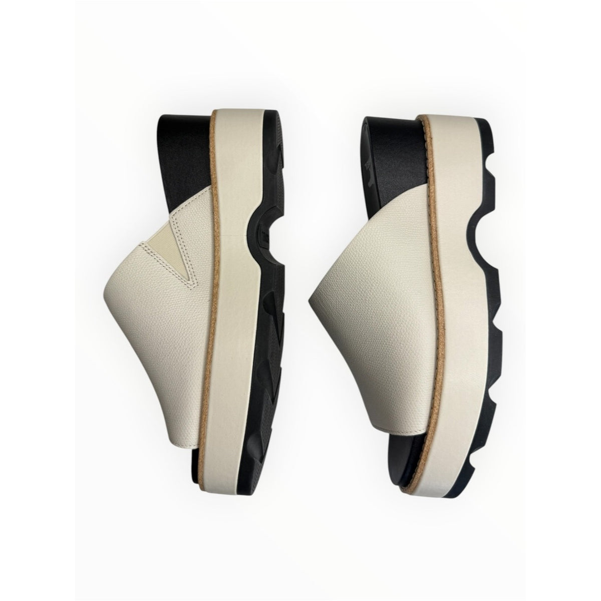 SOREL Chalk/Black Joanie IV Slide Wedge Sandal Size 10