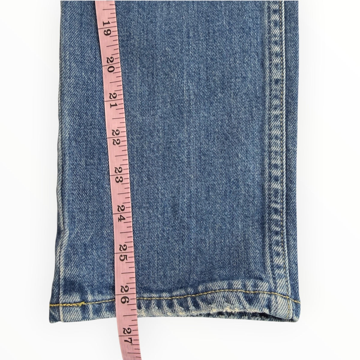 AMO Babe High Rise Slim Straight Jeans Thrifted W/ Destroy Blue Size 26
