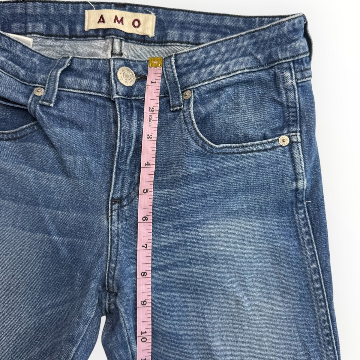 AMO Kate Mid Rise Slim Straight Jeans Blue Gem Medium Wash Stretch Size 26