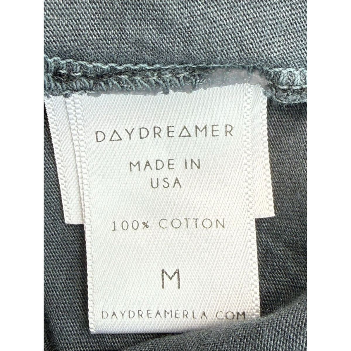 Daydreamer Ash Black Elton John On Stage Boyfriend Tee Size M