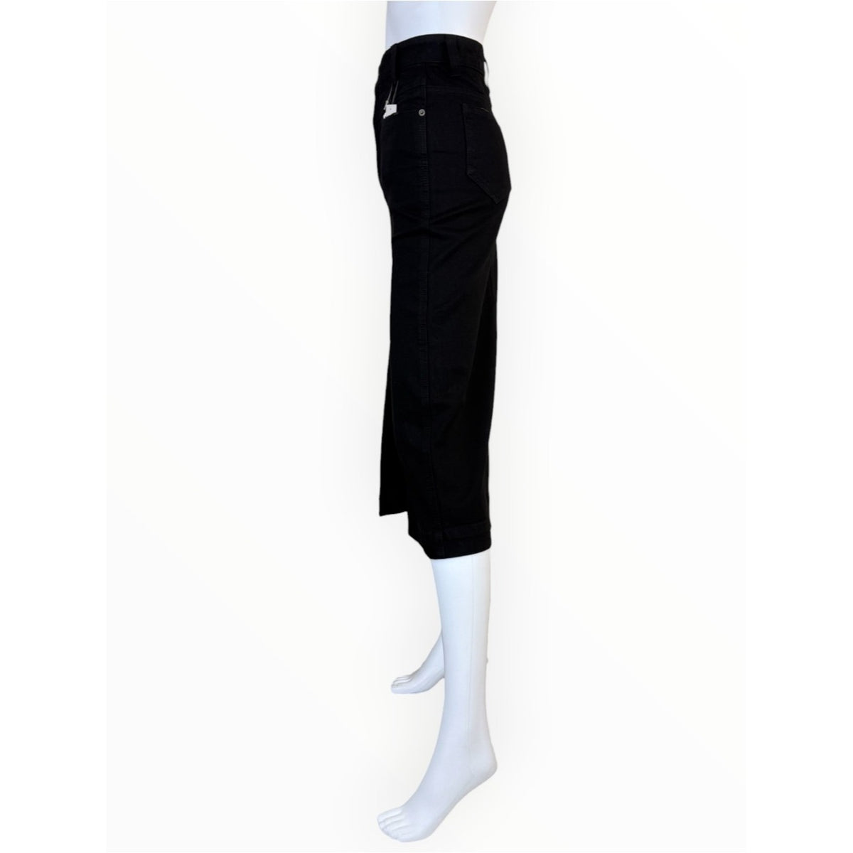 a loves a NWT Black Denim Midi Skirt Size 25