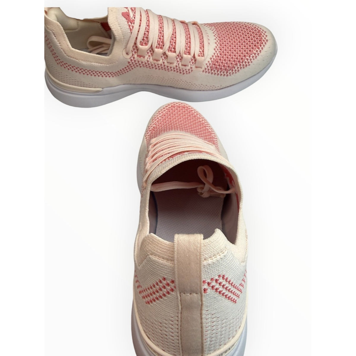 APL NWT Coral TechLoom Breeze Running Sneaker Size 9