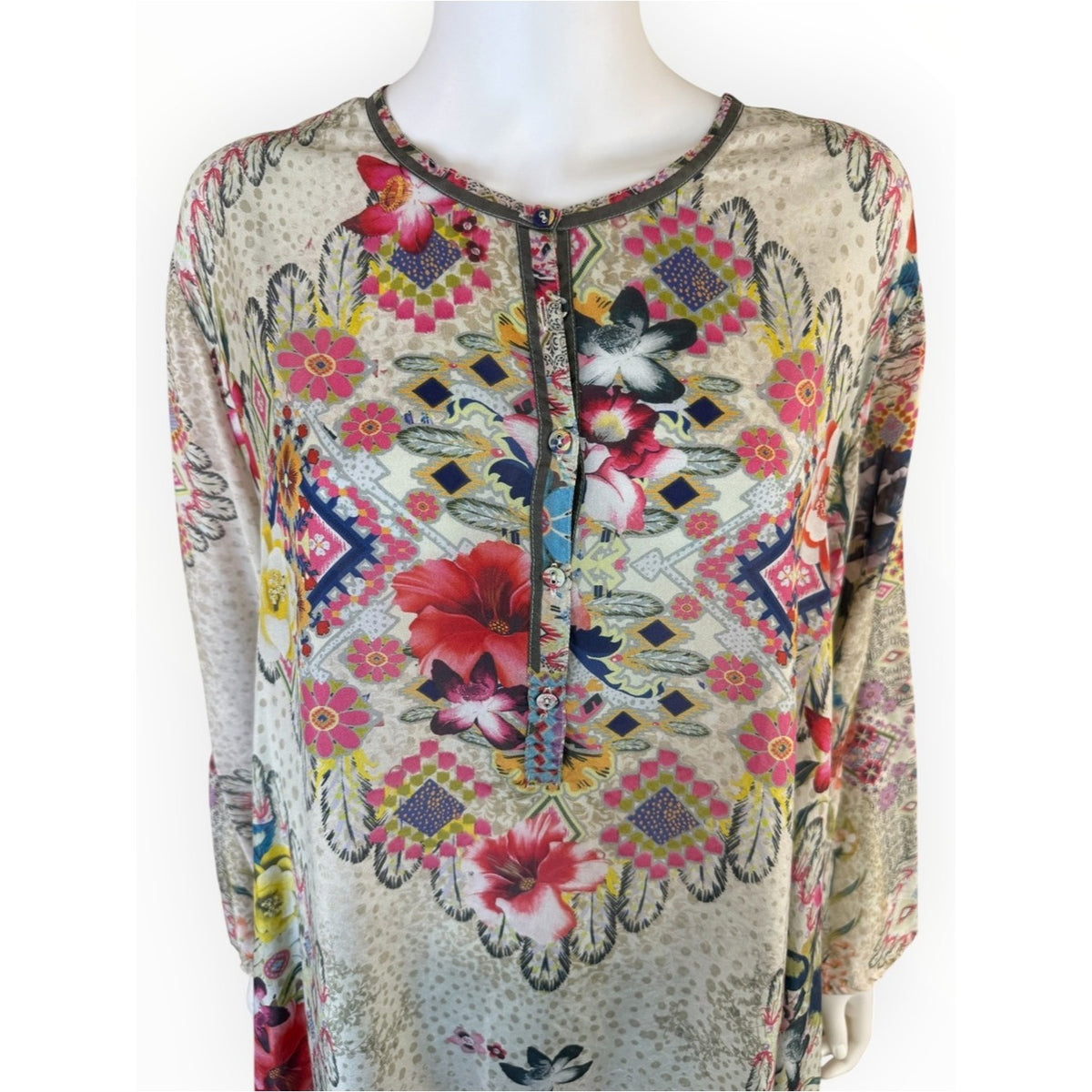Johnny Was 100% Silk Print Tunic Size 3X