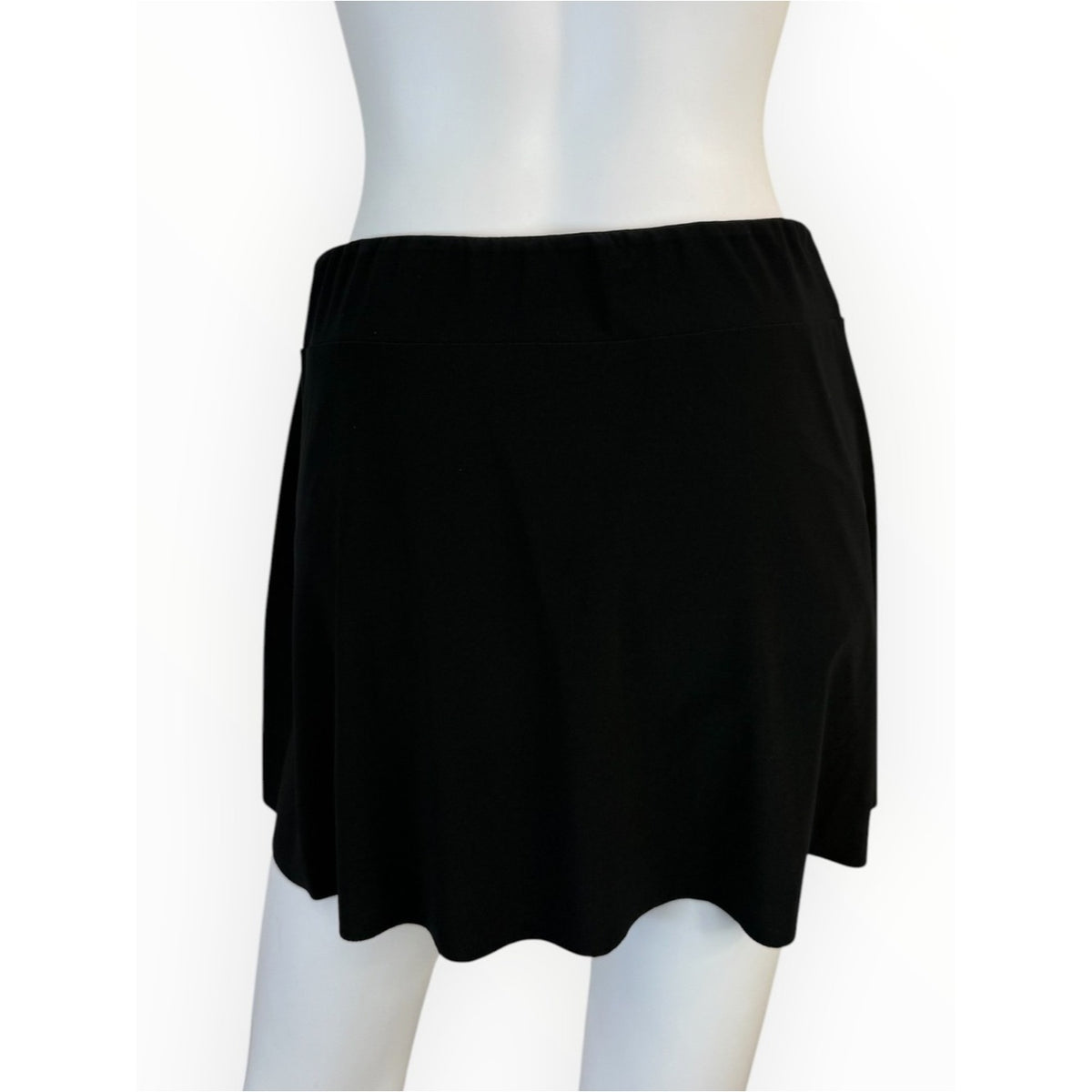 Miracle Suit NWT Black Layered Ruffle Swim Skort Size 14