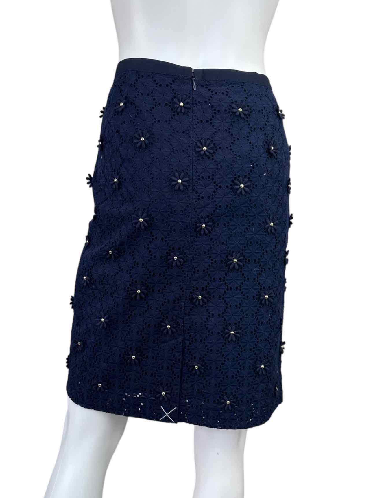 Talbots NWT Navy Blue Floral Eyelet Pencil Skirt Size 6P