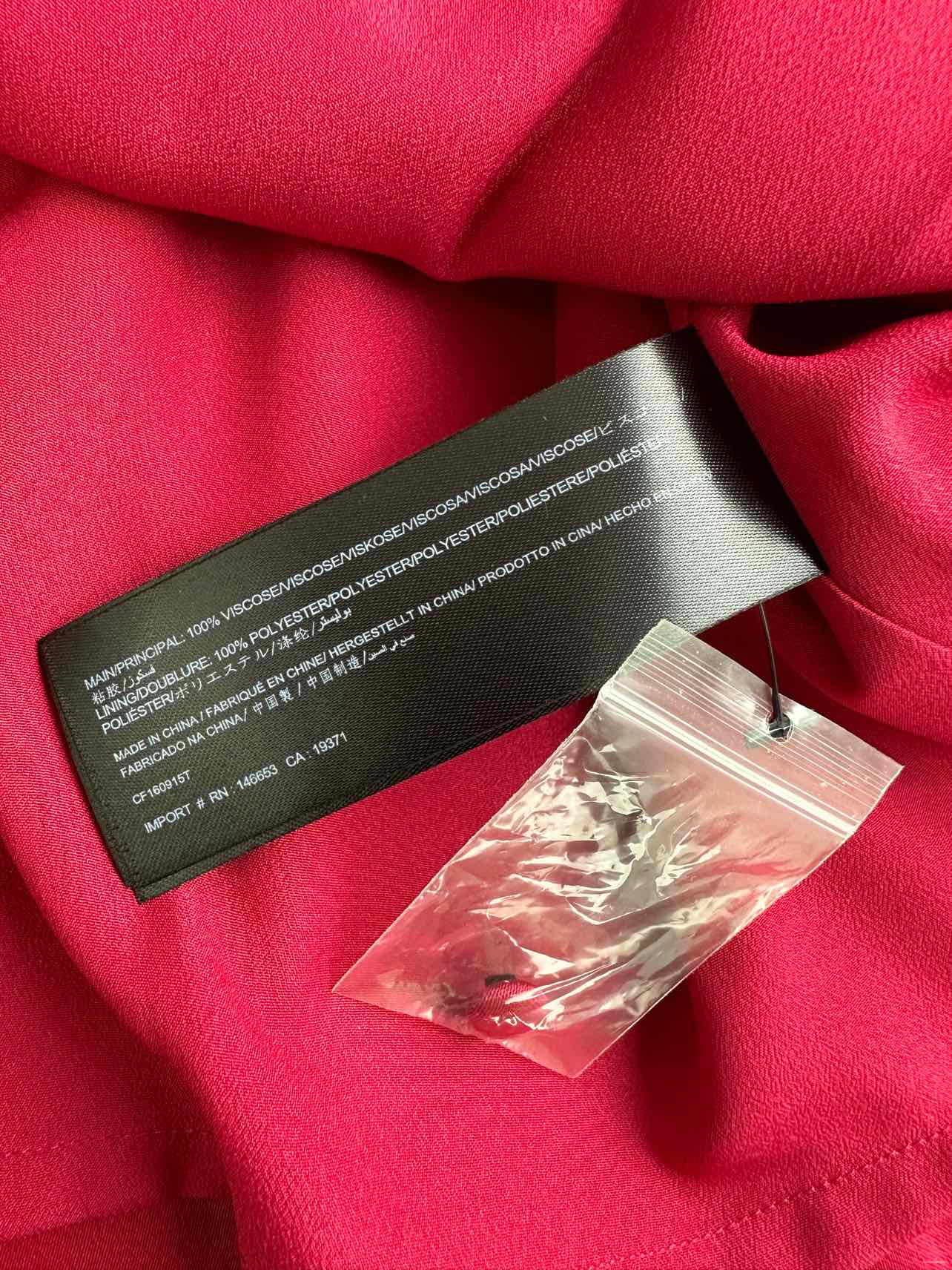 C/MEO COLLECTIVE NWT Raspberry Satin Blouse Size M