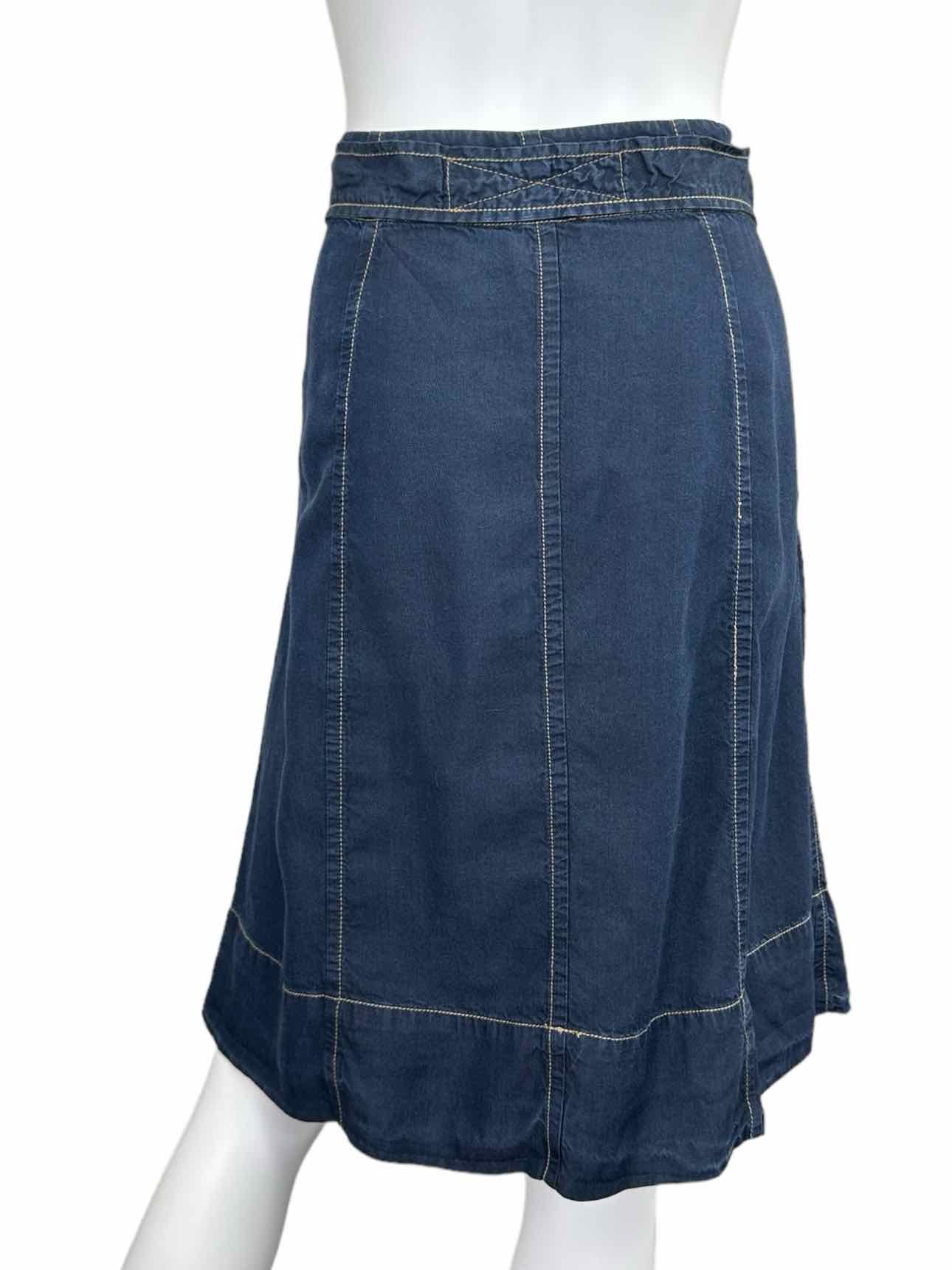 DONNA KARAN New York Blue Chambray Skirt Size S