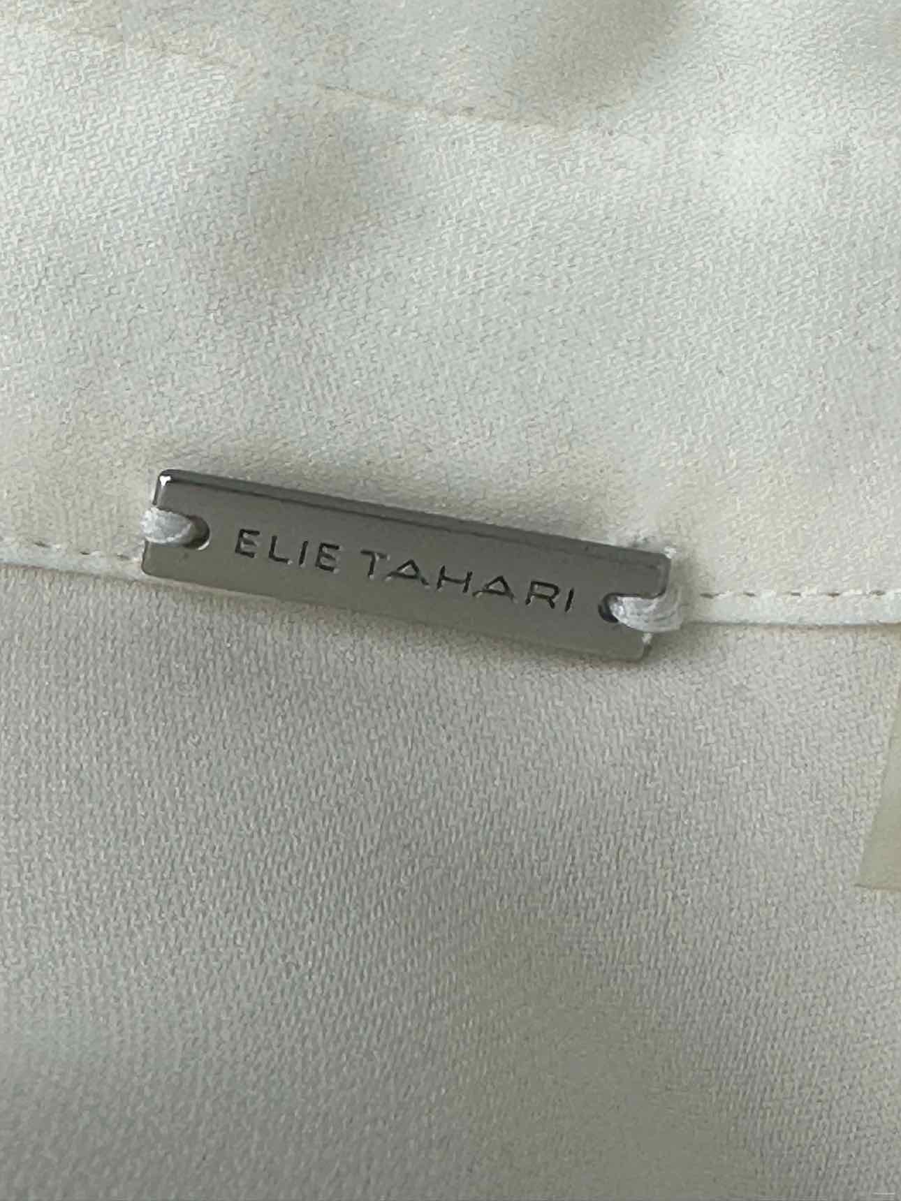 ELIE TAHARI Cream 100% Silk Button Down, brand tag
