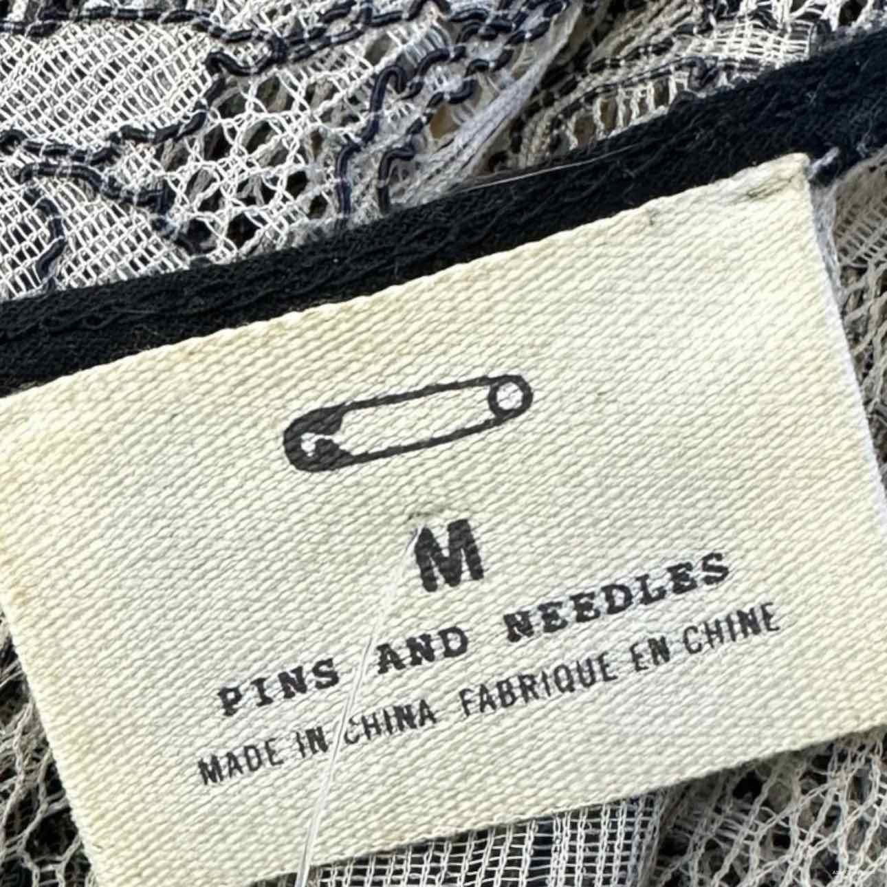 Pins & Needles Tan Floral Lace Top Size M