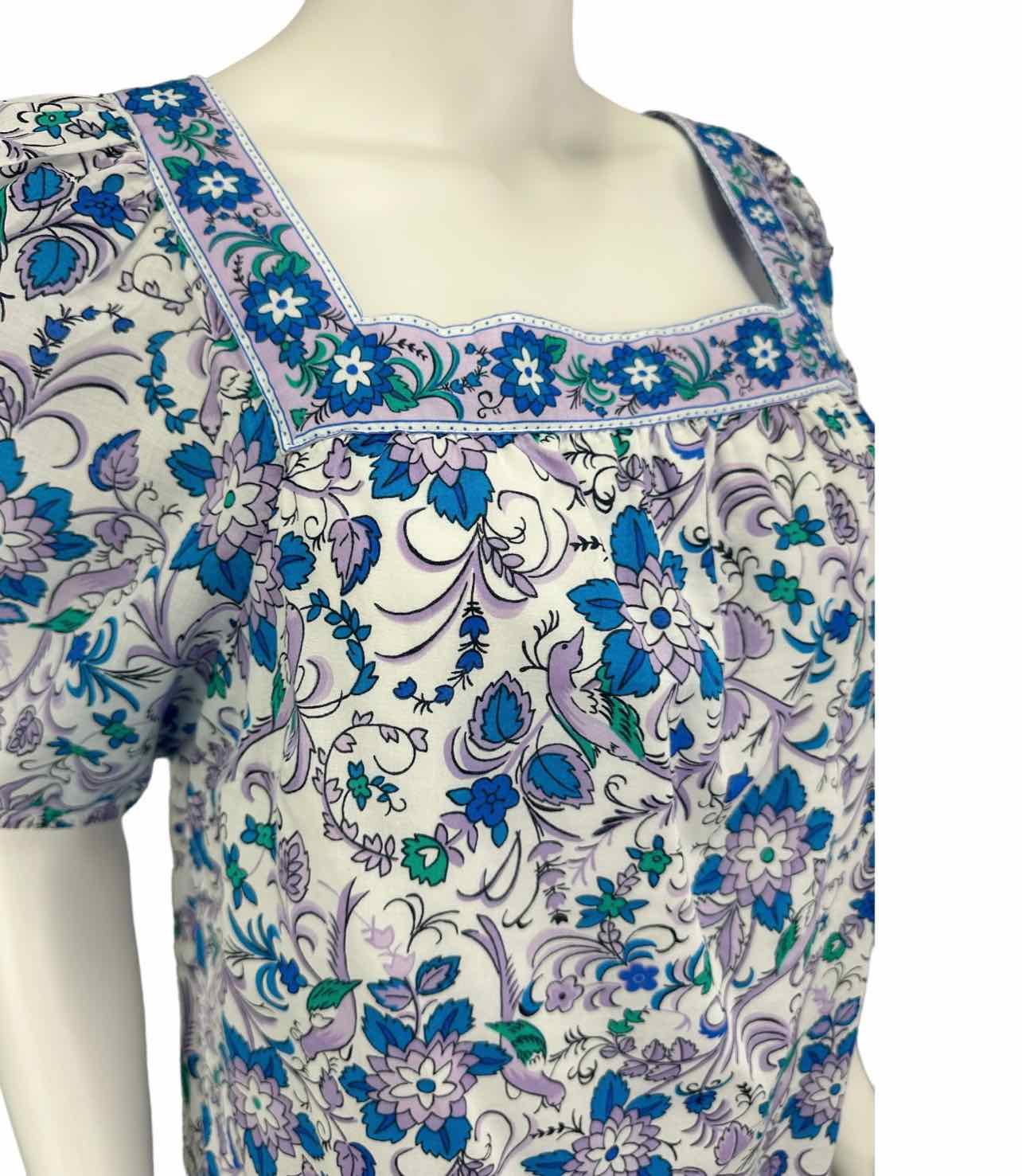 Talbots Blue Scalloped Sleeve Top Size SP – alineconsignment