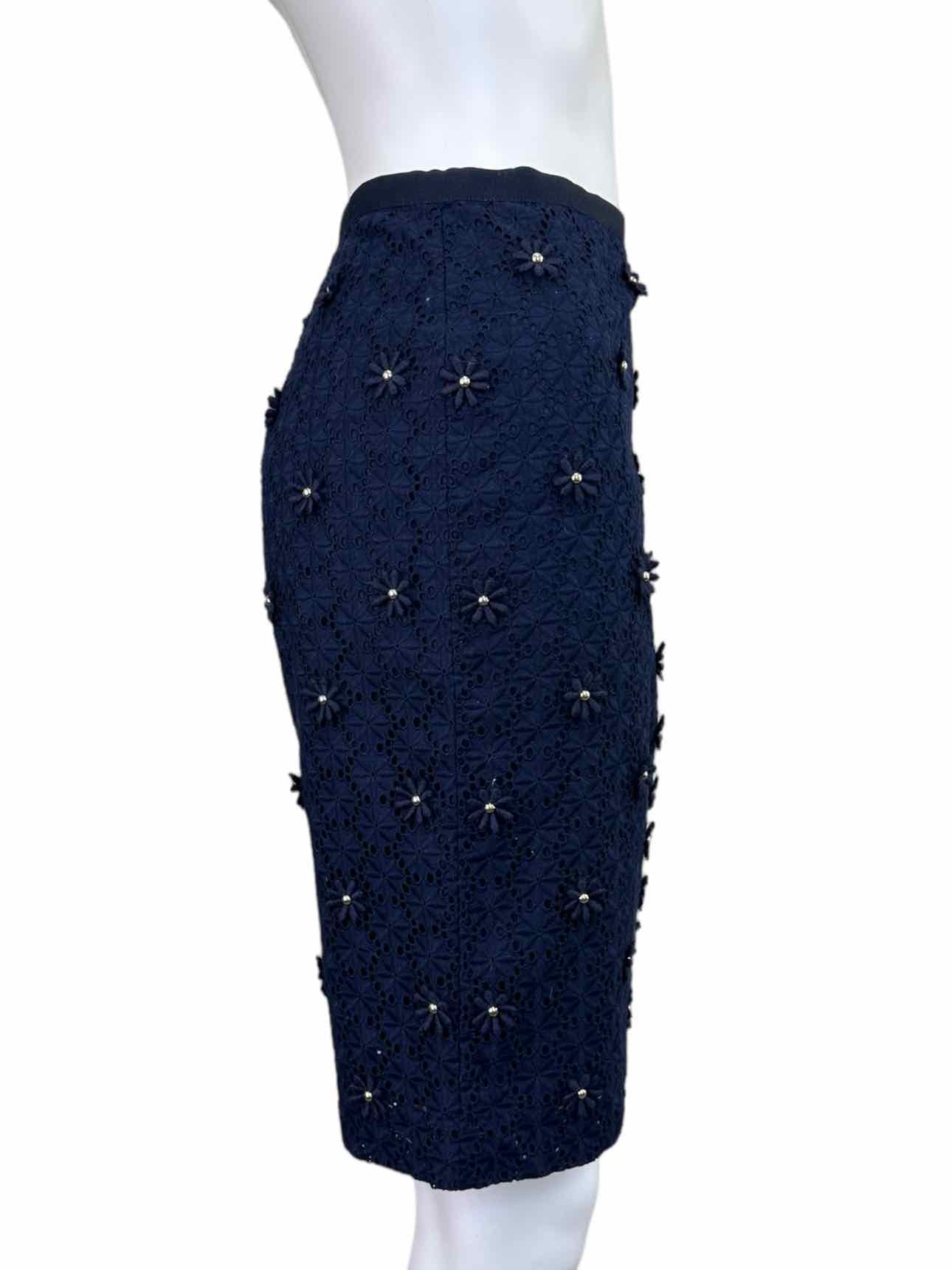 Talbots NWT Navy Blue Floral Eyelet Pencil Skirt Size 6P