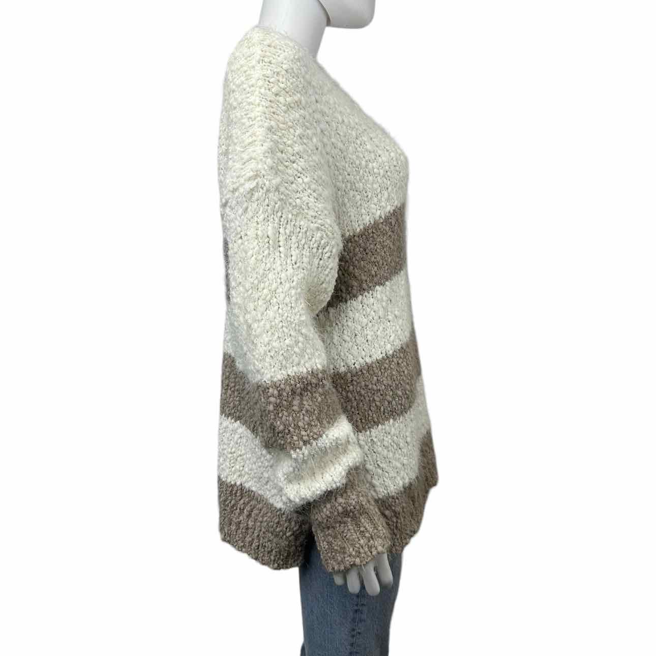 Newbury Kustom NWT White Striped Eyelash Sweater Size L
